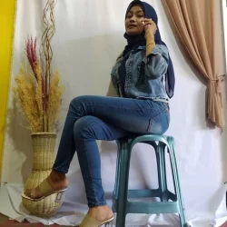 Fizik kurallarını hiçe sayan Etlik türbanlı escort Yasemin